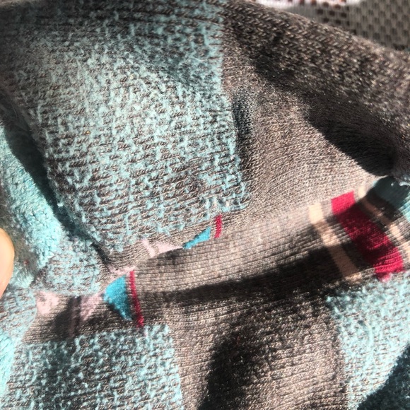 4 pairs Darn Tough Merino Wool Socks - Picture 3 of 15